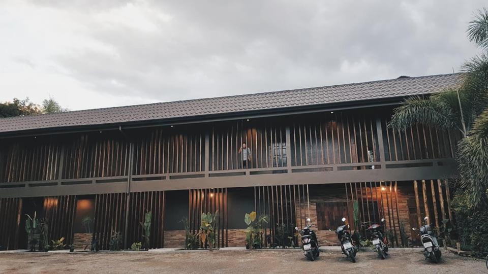 Ferienwohnung Yayo Coffee And Bed Chiang Rai Exterior foto